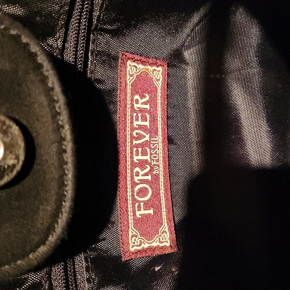 FOREVER By Fossil Black and Green Bakery Themed Women's Bag - Picture 8 of 12